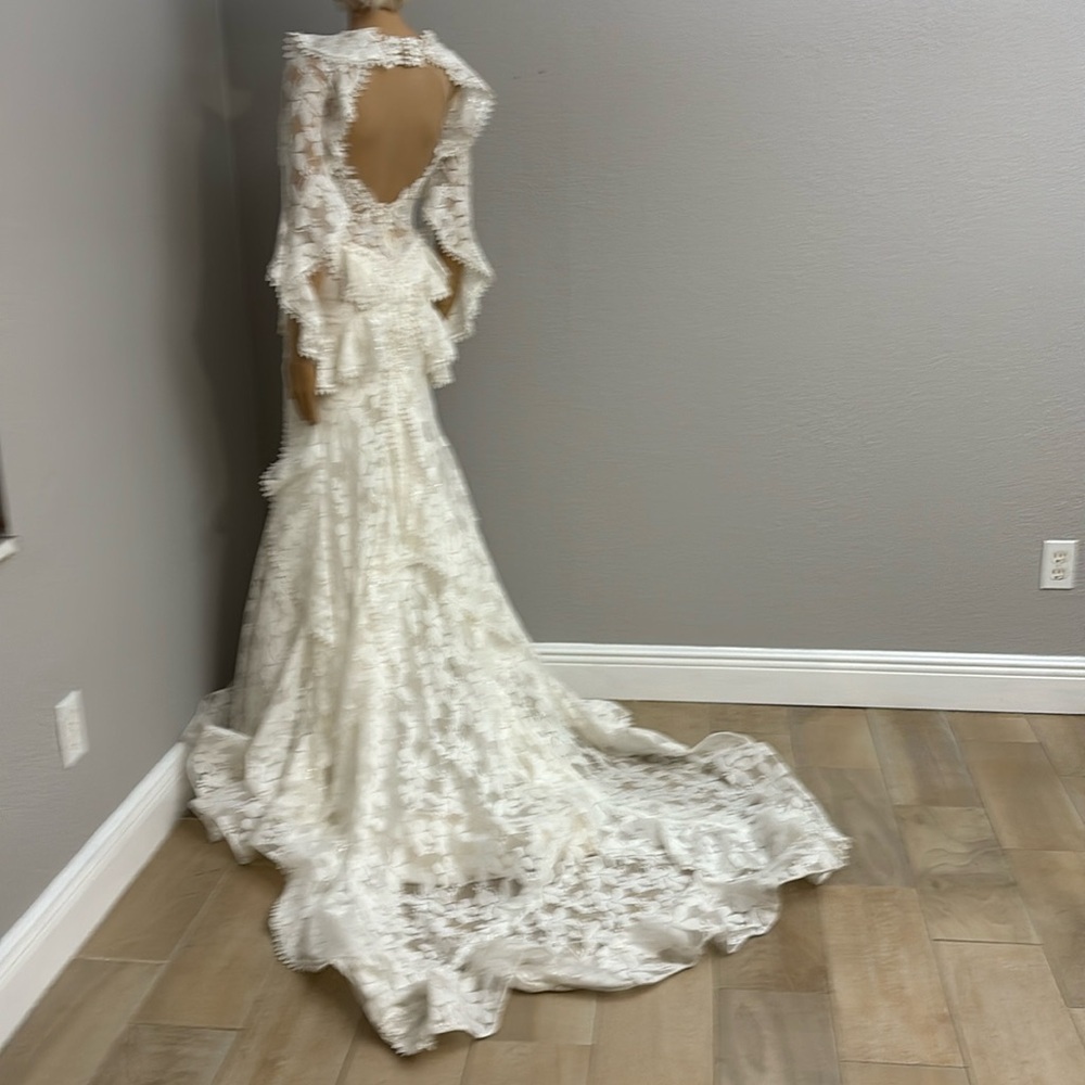 Isabella Talya Wedding Dress Boho size 2 to 4 long sleeves lace - Picture 3 of 16